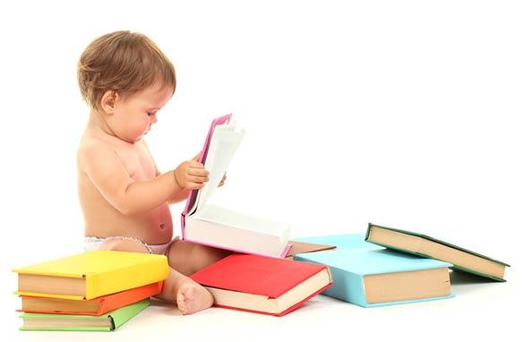 helping baby to read