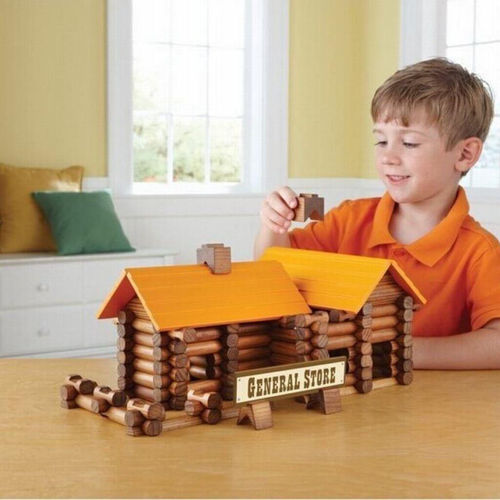 Building-Toys-Logs-What-Makes-A-Kids-Favorite-Toy-Blog-Page