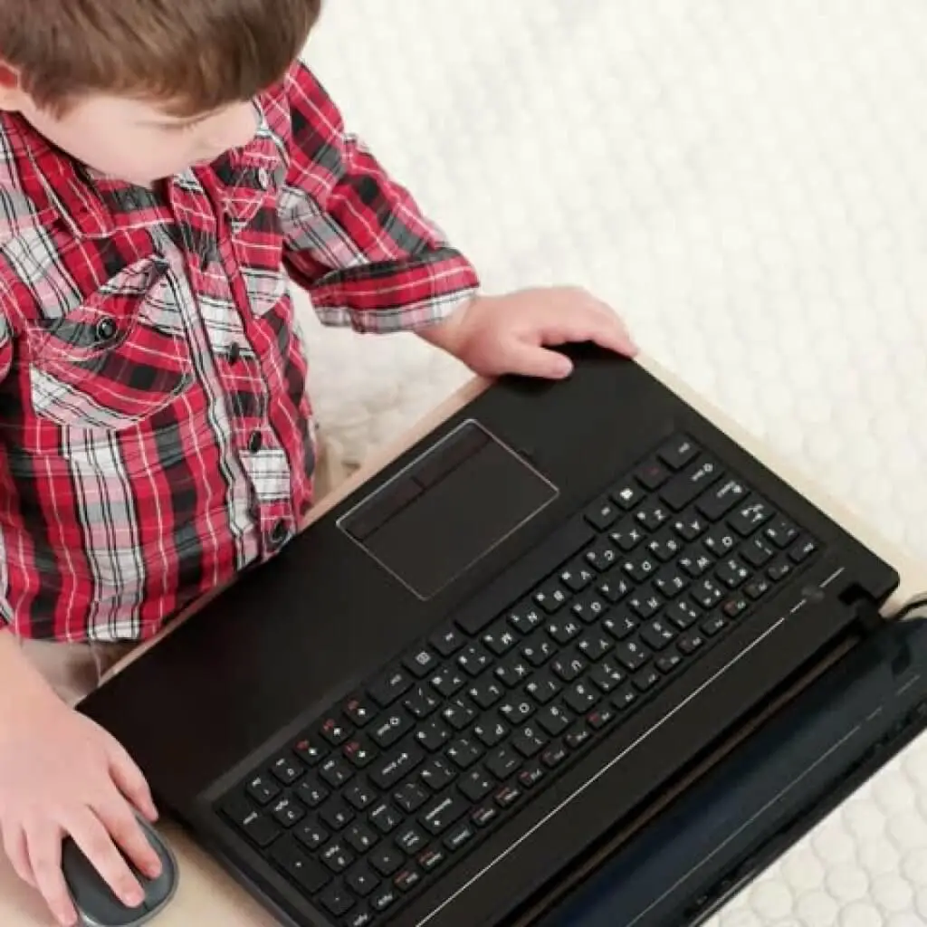 Laptop-For-Kids-When-Is-Your-Kid-Ready-Blog-Page