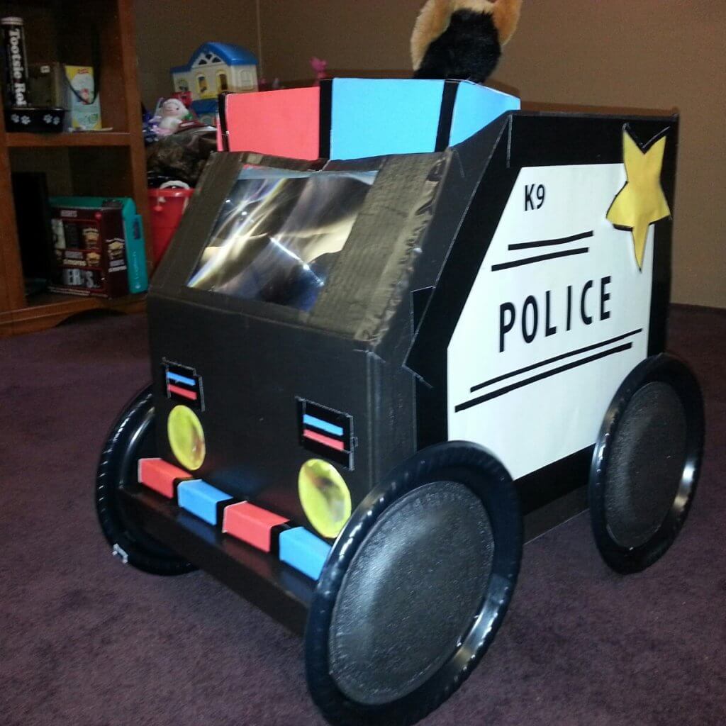 cardboard-car-indoor-activity-blog-page