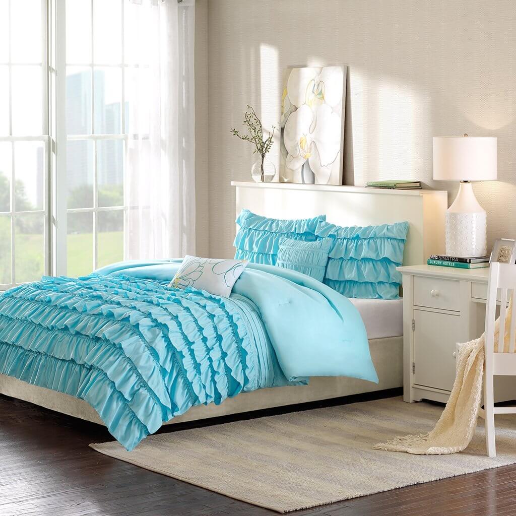 12. Intelligent Design Waterfall Comforter