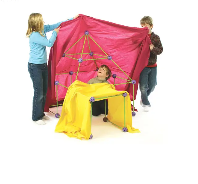 Crazy Forts can easily turn into a tent.