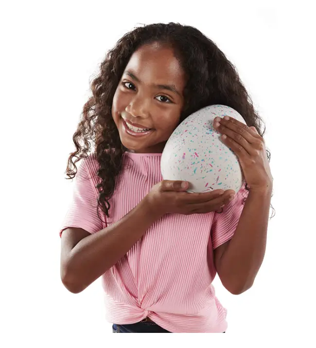 Hatchimals HatchiBabies include fun accessories.