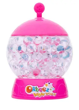 Orbeez Wow World Wowzer Surprise Magical Pets include two globes.