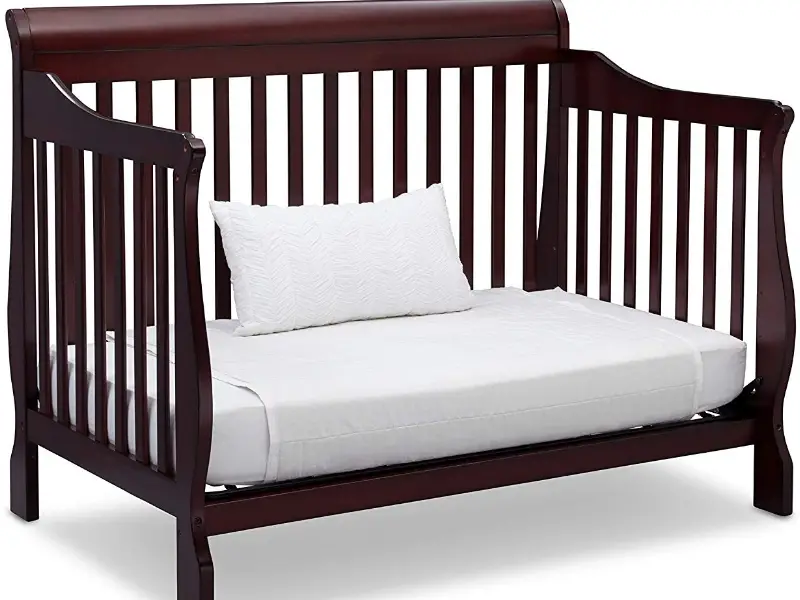 Delta Children  4-in-1 Crib open toddler bed