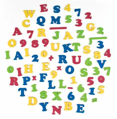 step2 toy easel for two magnetic letters & numbers