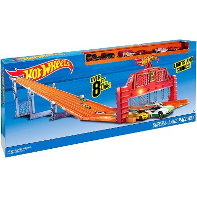 hot wheels 6 car race track