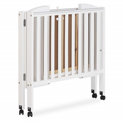 dream on me 2 IN 1 portable cribs folded front