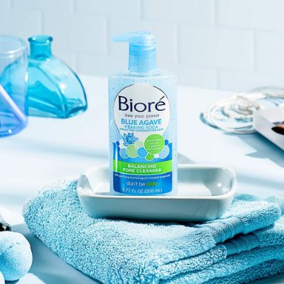 biore baking soda face wash for teens combination skin