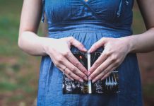 Are you wondering how you can tell if you're pregnant? Read on to find out more. 