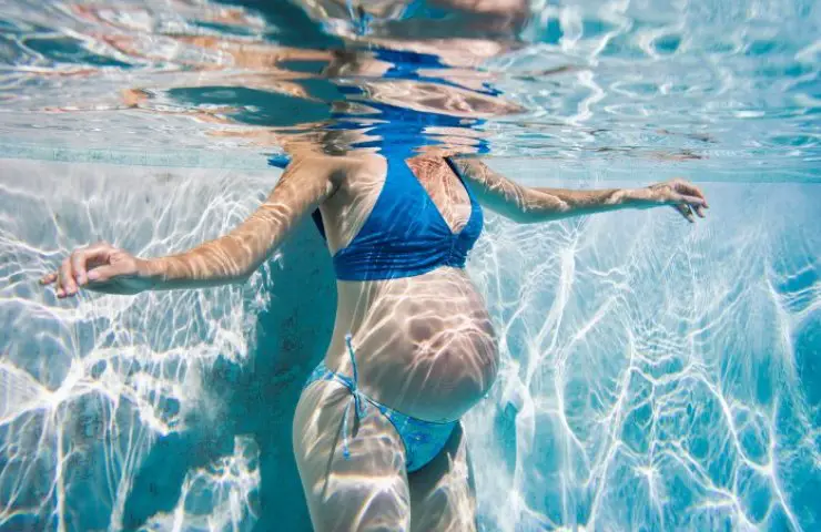 Find out more about the topic of Swimming and Pregnancy.