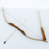 Wooden with Quiver and Set of 3 Arrows