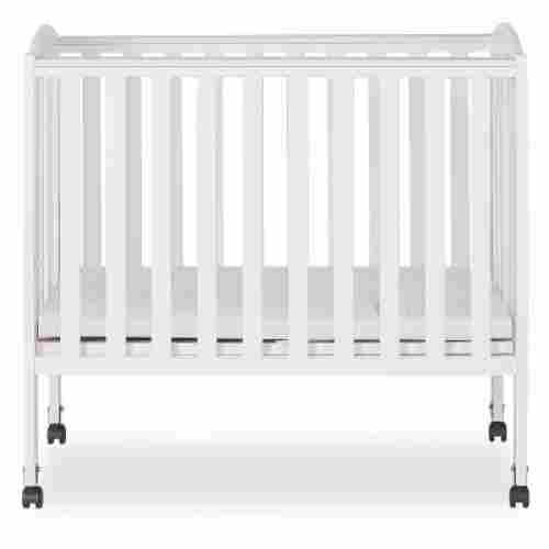 dream on me 2 IN 1 portable cribs display