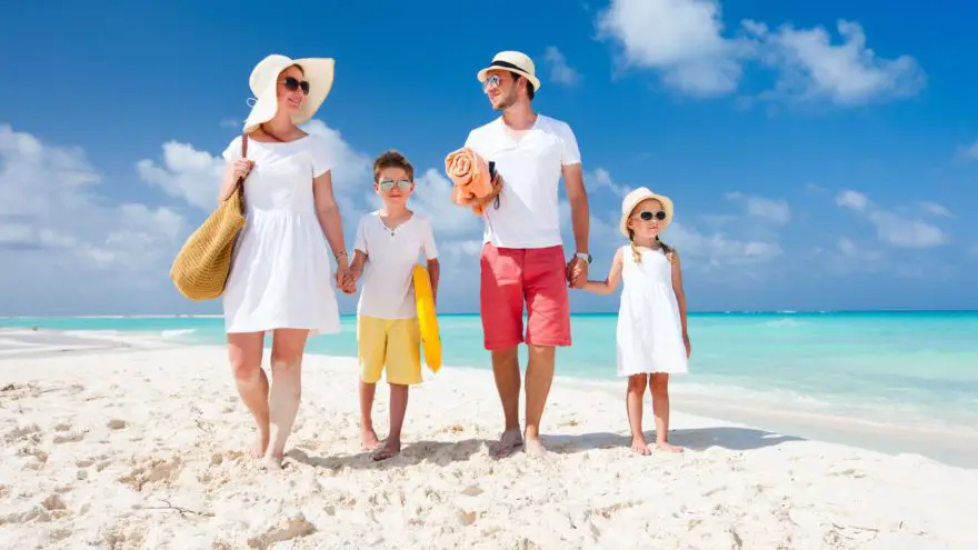 12 Tips for Traveling With Kids 12 Tips for Traveling With Kids
