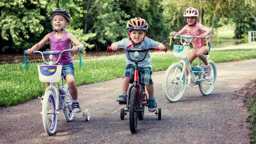 Teaching Your Kid How to Ride a Bike