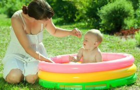 When and How to Start Your Child in Swimming