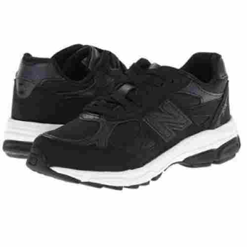 New Balance KJ990 Lace-Up Running Shoe