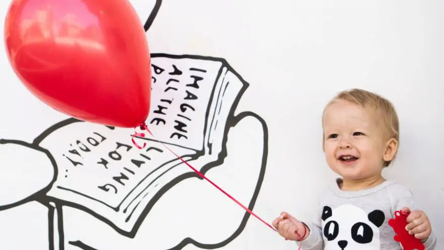 Childhood Fears Age by Age: What Scares Toddlers? Childhood Fears Age by Age: What Scares Toddlers?