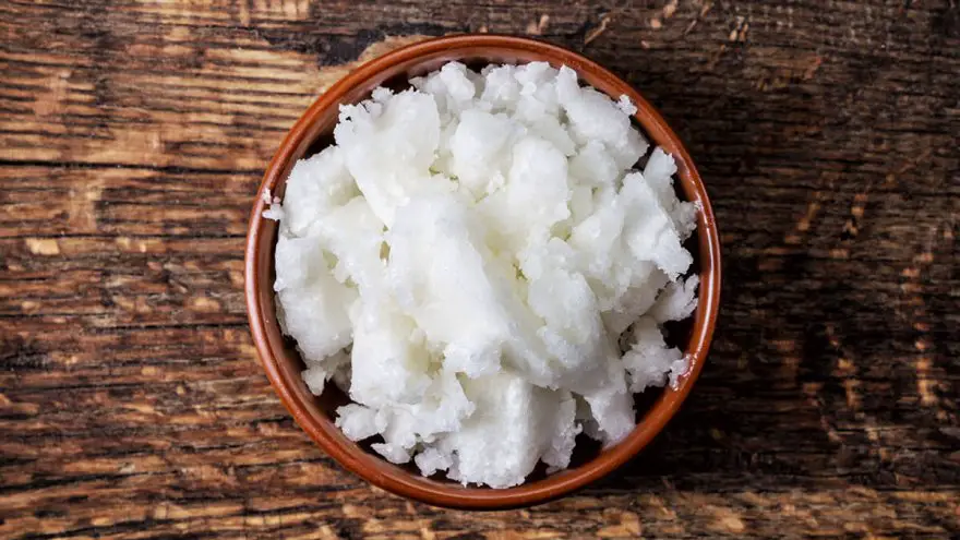 12 Ways to Use Coconut Oil in Your Family