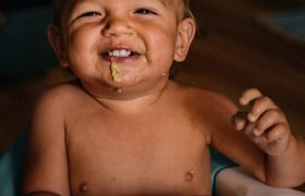 10 Best Organic Toddler Snacks Reviewed in 2022
