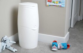 5 Best Diaper Genies & Trash Cans for Babies Reviewed in 2024