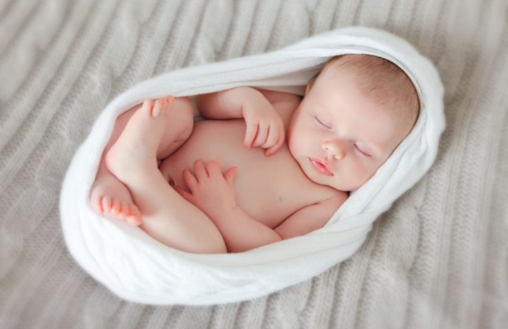 The Ultimate Newborn Baby Essentials Checklist!