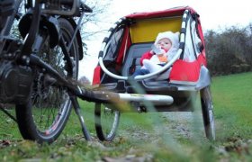 10 Best Bike Trailers for Kids and Babies Reviewed in 2024